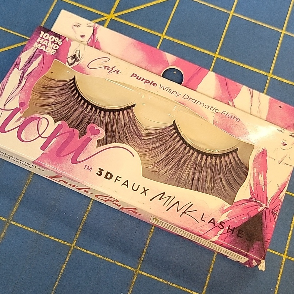 Ioni 3d Faux Purple Wispy Dramatic Flare 100% Handmade Mink Lash New
